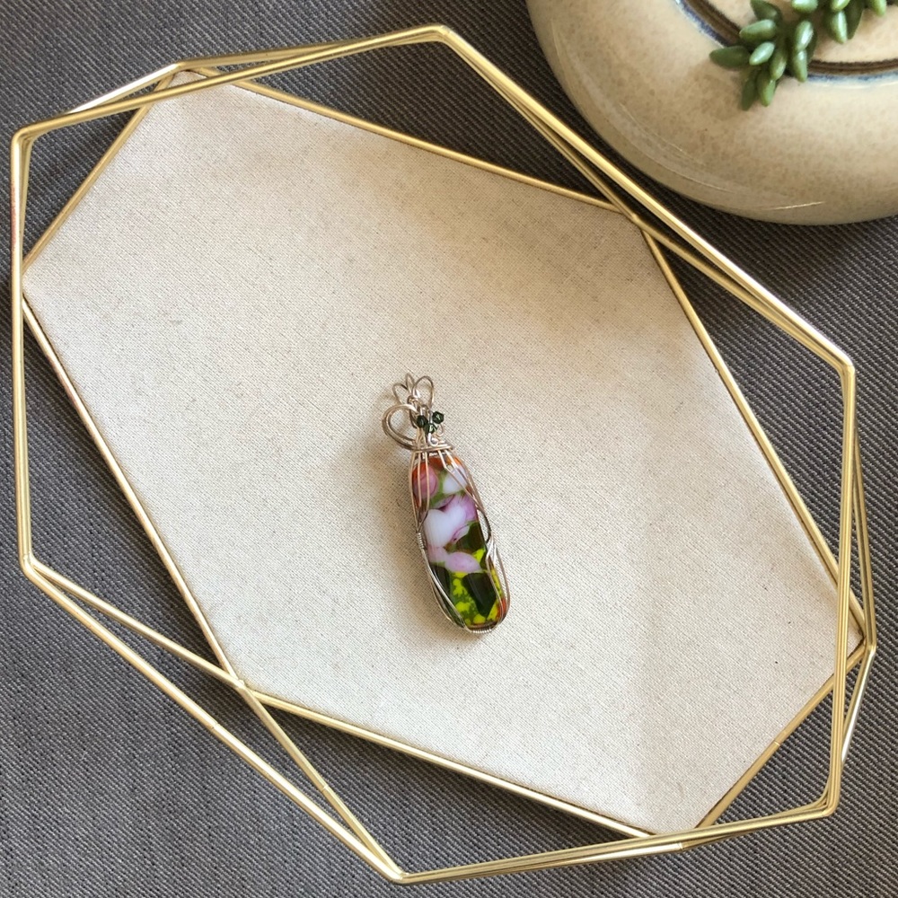 Colourful glass pendant - Picture 2 of 3